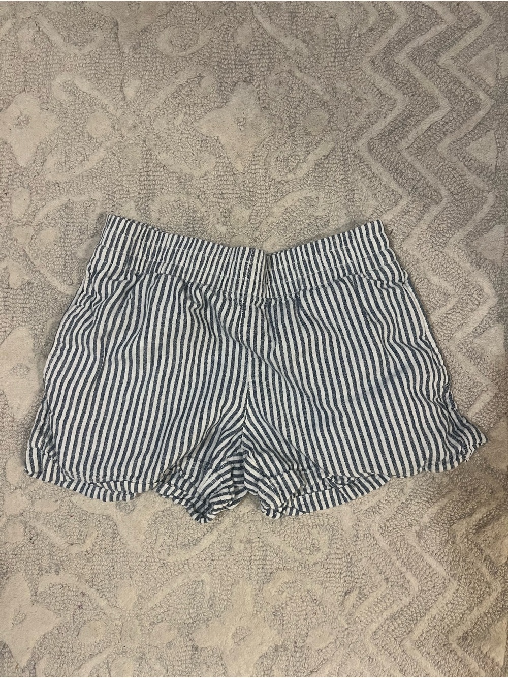 Striped linen shorts